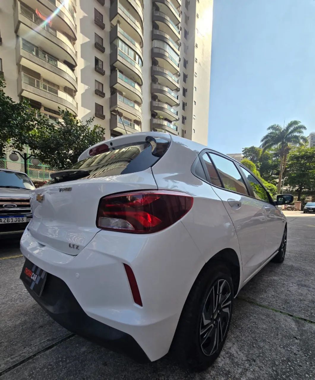 Onix Hatch LT 1.0 2024 - Foto 6