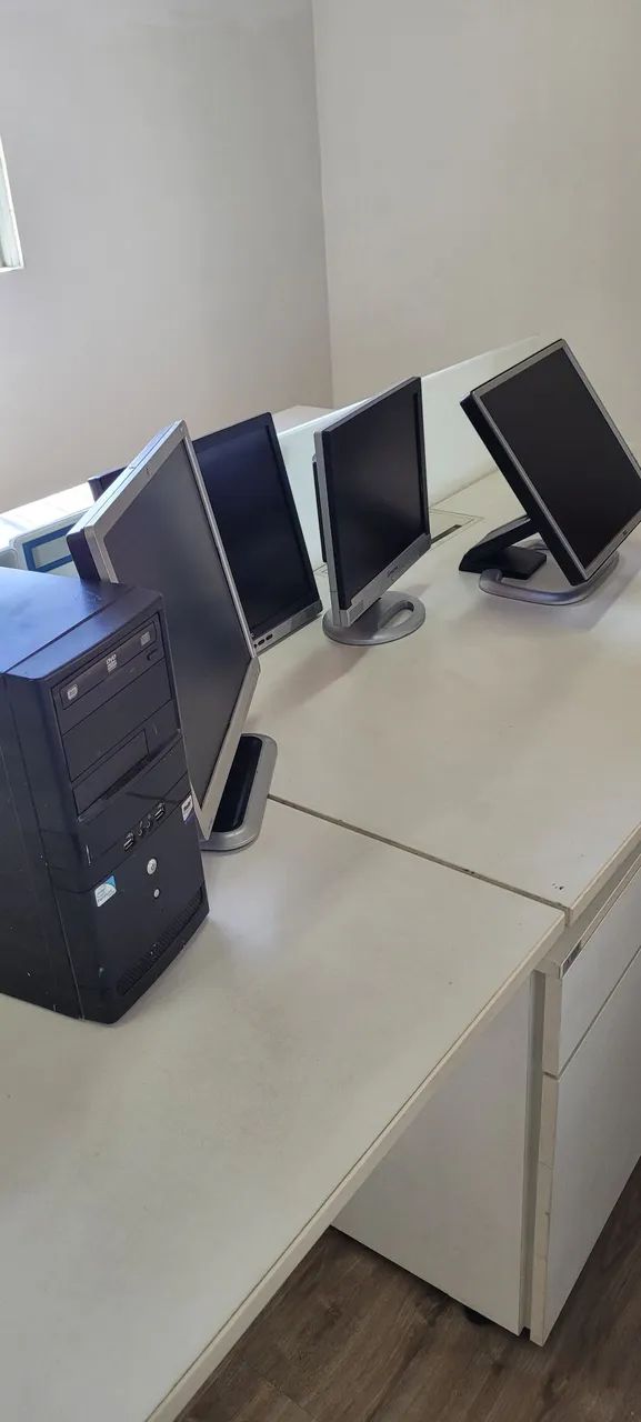 Lote de itens de informatica monitores perifericos cpu
