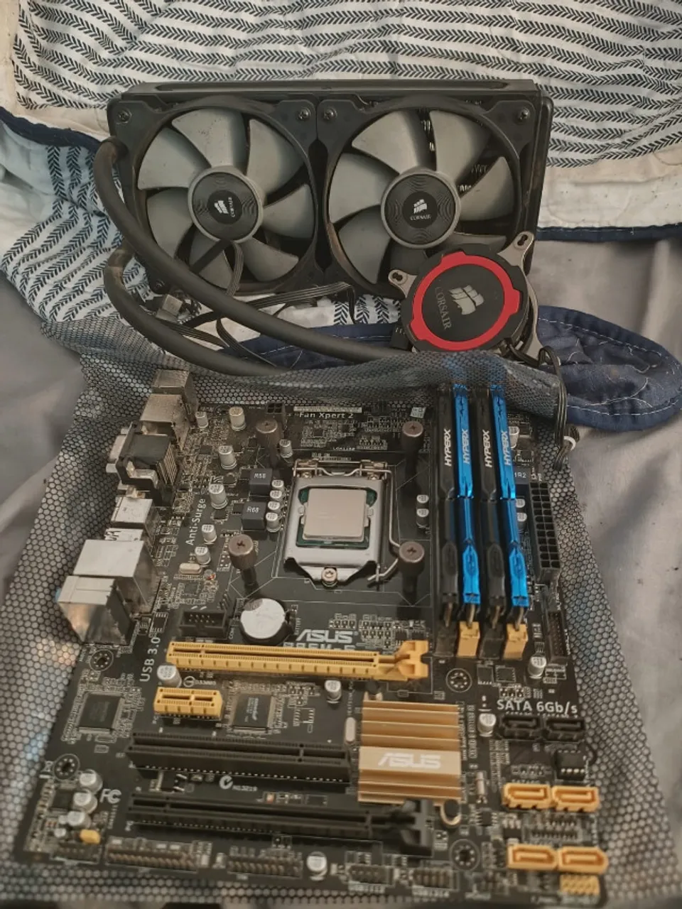 Kit i7 4790k+ Placa mãe 885M-E + 16gb RAM 1600mhz+ water Cooler Corsair