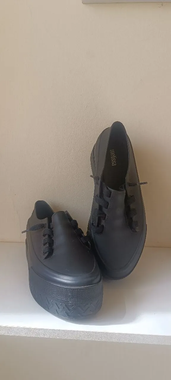 Tênis plataforma Melissa preto 37