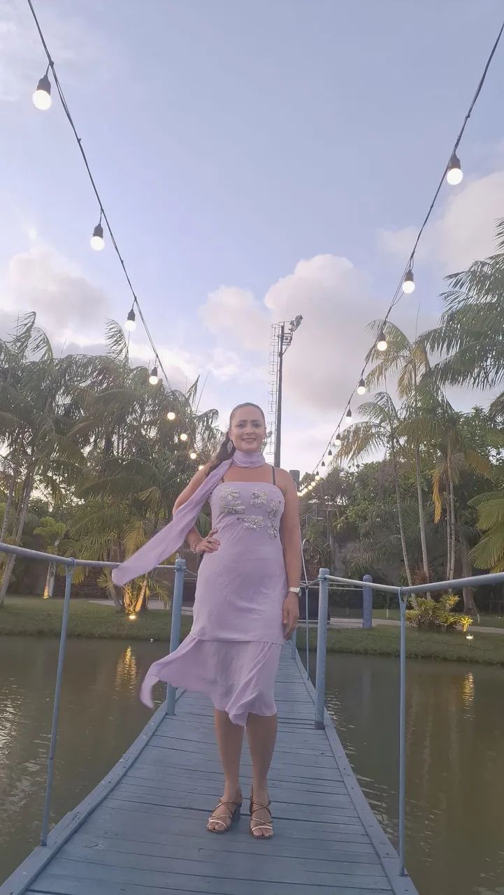 Lindo vestido fino