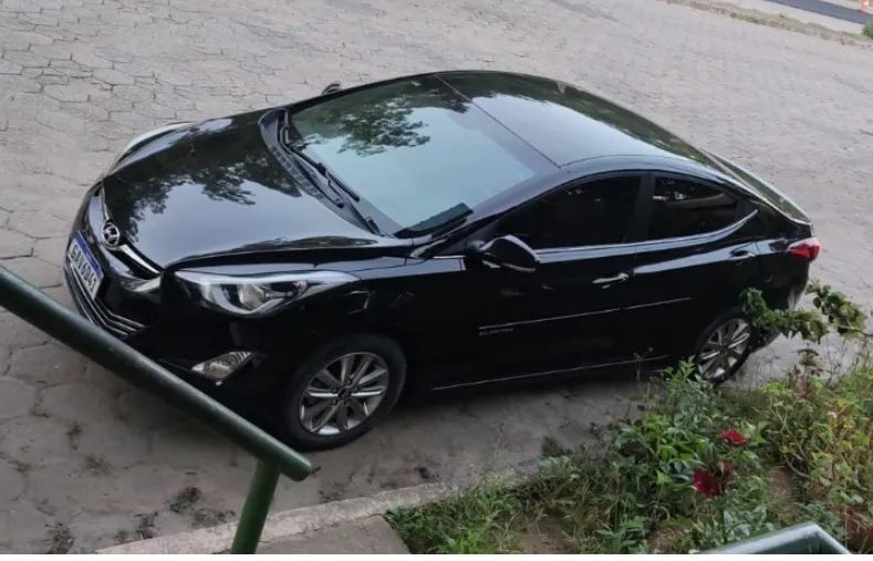 Vende se Elantra  - Foto 2