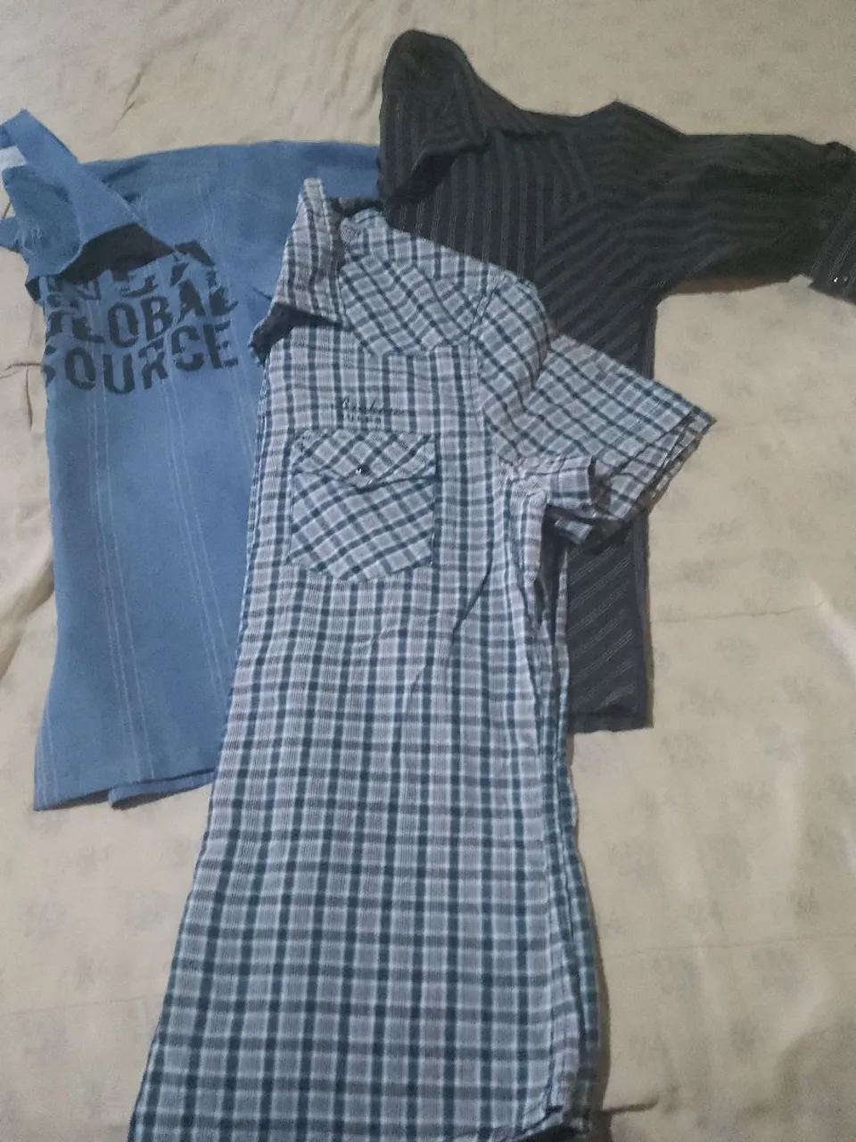 Kit com 3 camisas masculinas
