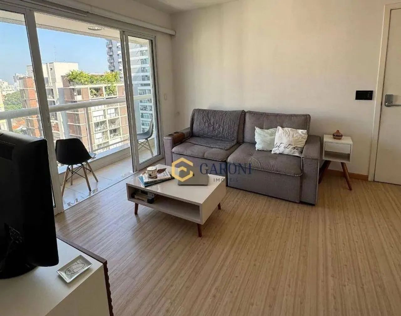 Apartamento "Mobiliado" na Oscar Freire para alugar, 46 m² por R$ 5.530 - Pinheiros - São  - Foto 2