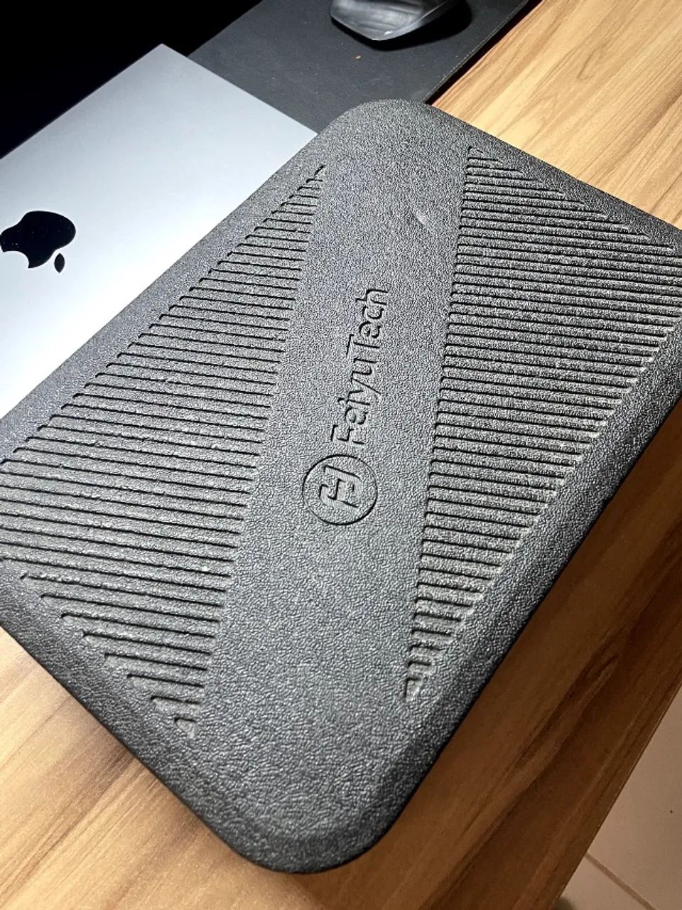 Gimbal Estabilizador Feiyu Tech G6 Max 1,2kg Cor Preto - Foto 5