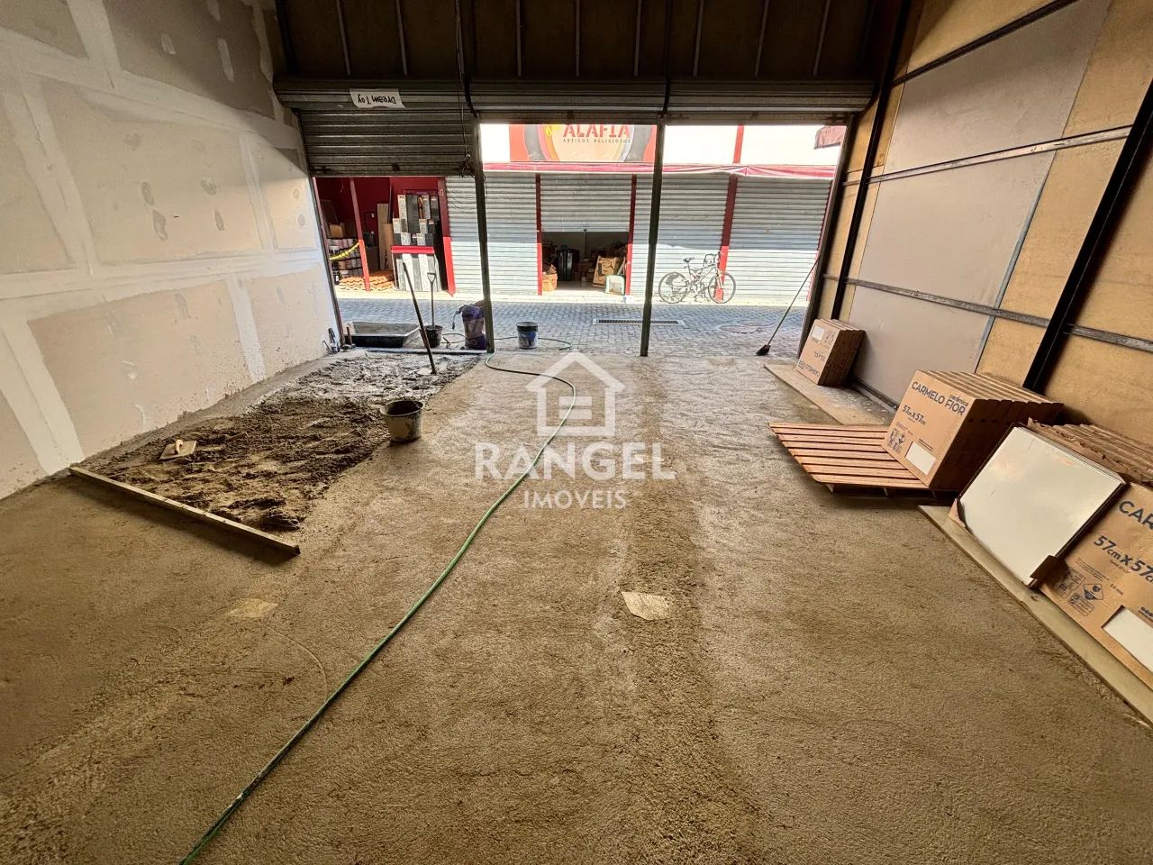 Otima loja comercial no centro de Vargem Grande/RJ - Foto 4