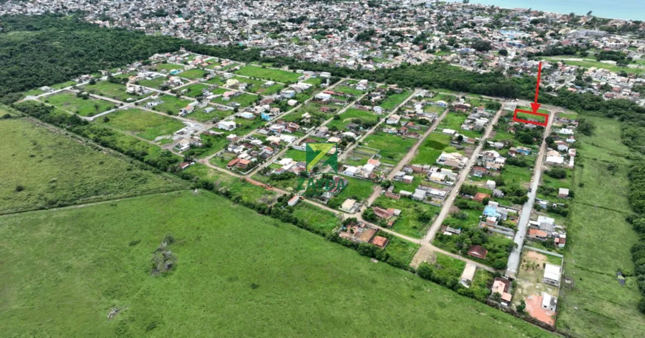Terreno plano com 450 m², no bairro Recanto dos Paratis, em Barra de São João.