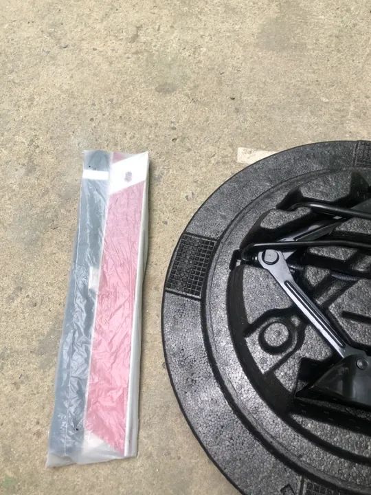 Macaco chave de roda triângulo e isopor da Fiat pulse Fiat flash back ? - Foto 3