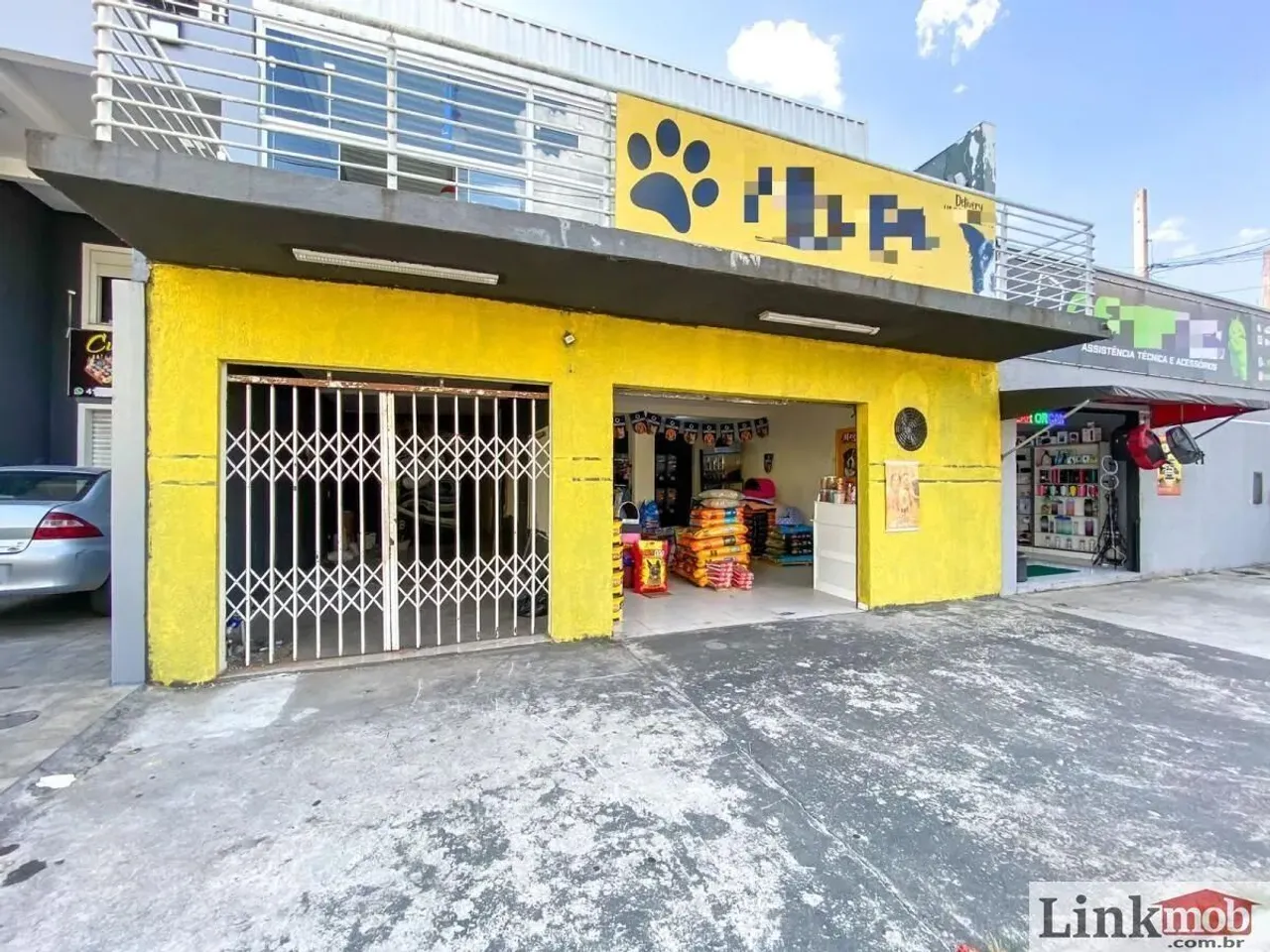 Sobrado à venda em Curitiba/PR