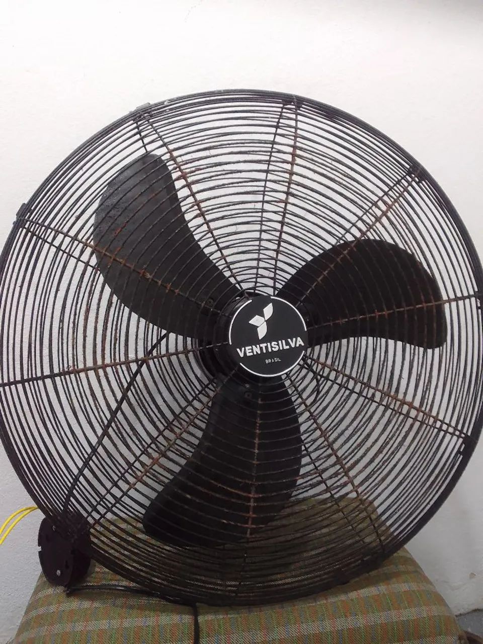 Ventilador de Parede Ventsilva 127/220V - Foto 2