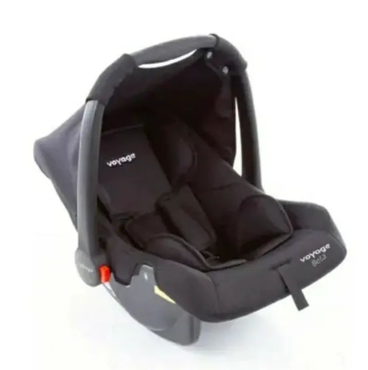 Berço de madeira branco para bebê e carinho de bebê  - Foto 2