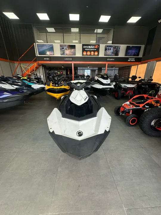 Jet ski Sea doo Spark 90 hp ano 2014