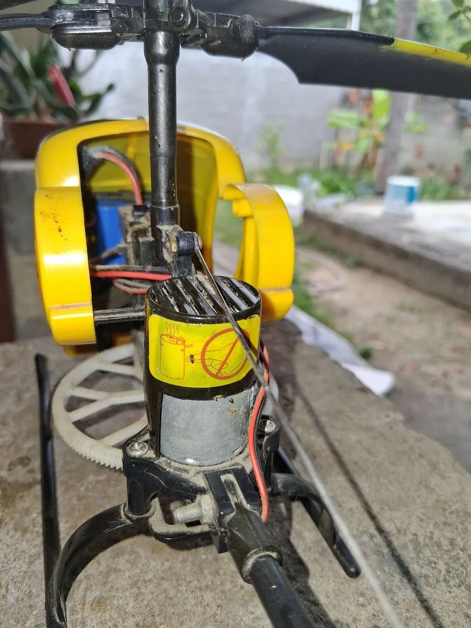 Miniatura de helicóptero  - Foto 3