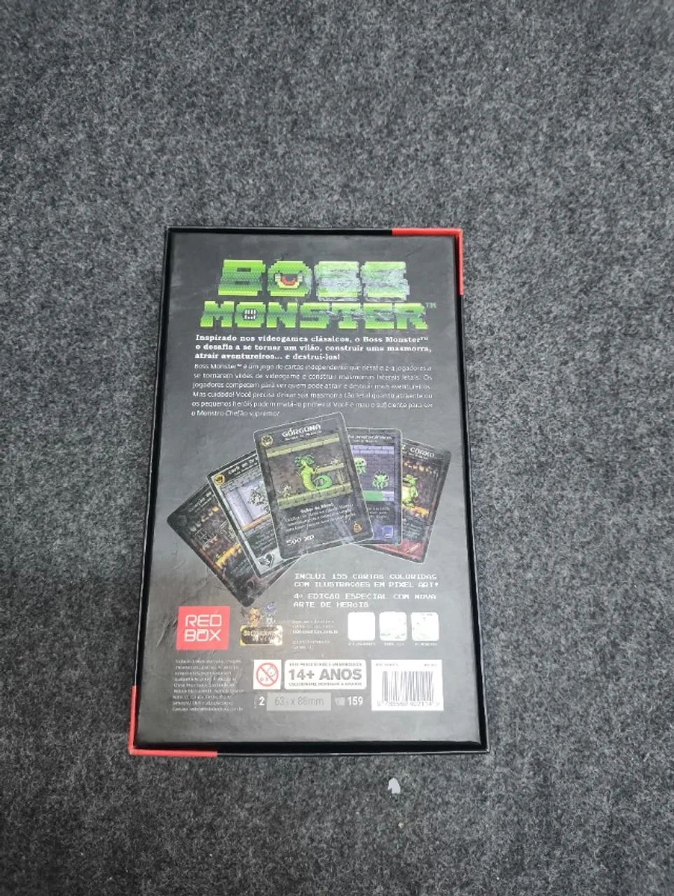 Boss Monster - Jogo de cartas (acompanha sleeves/shields) - Foto 3