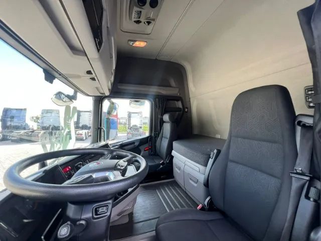 Caminhão Scania R 450 6x2 ano 2022/2023 Azul Teto Alto R450  - Foto 11