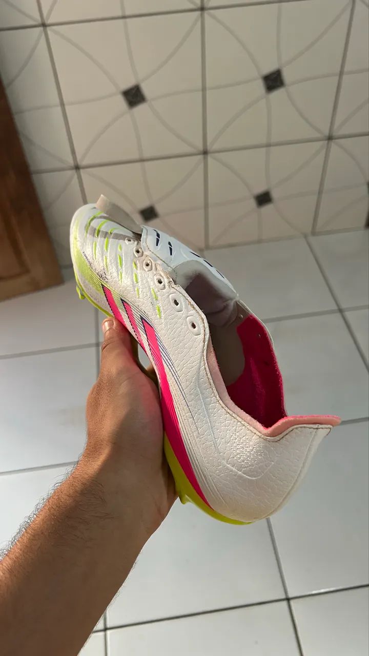 Chuteira predator adidas - Foto 3