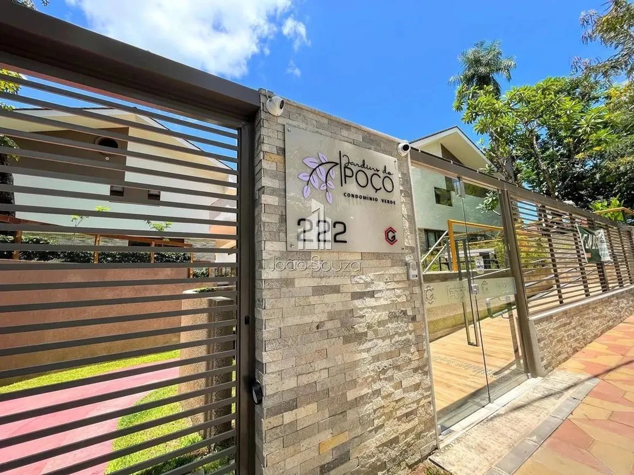 (NJ) Imóvel para venda possui 258 metros quadrados com 5 quartos em Poço - Recife - PE