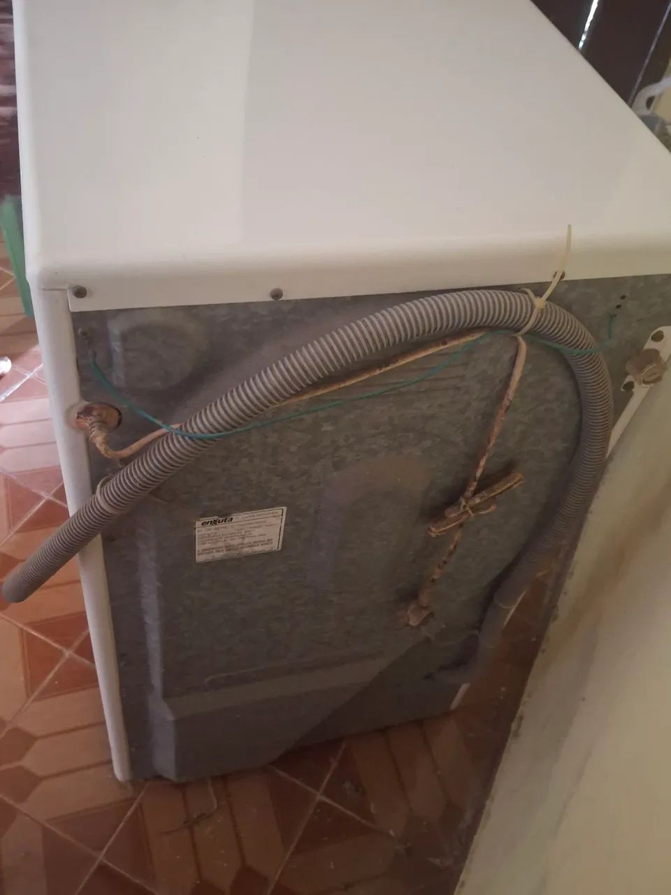 Máquina de lavar Futura Enxuta nunca usada - Foto 4