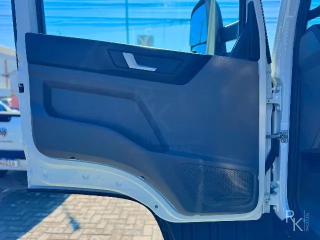 VW 11-180 Delivery Prime 2p (Diesel) - 2022 (Baú Sider com Rampa) - Foto 5