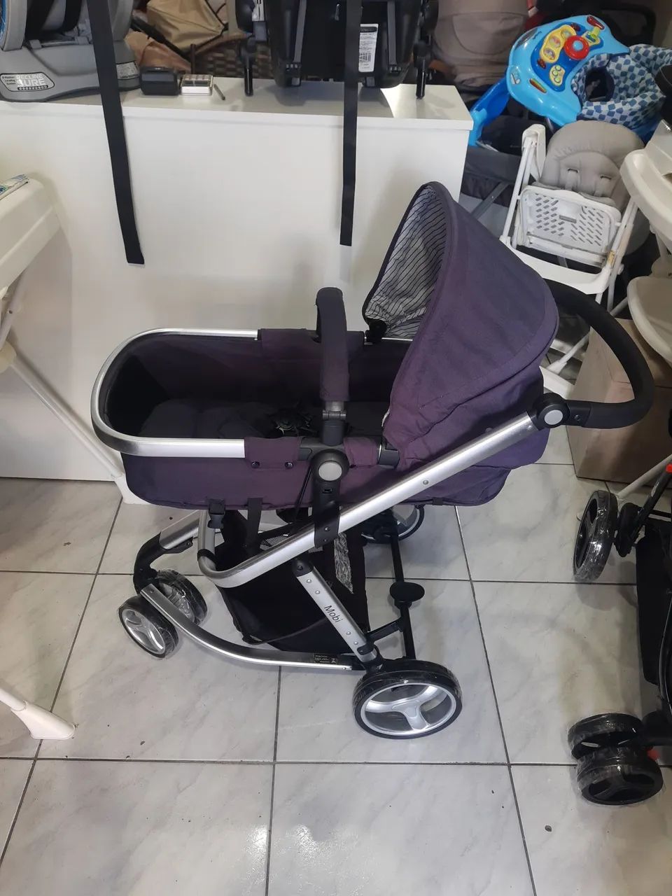 Carrinho de Bebê Safety 1st novinho  R$:1.099,00: 10 X sem juros no cartão  - Foto 6