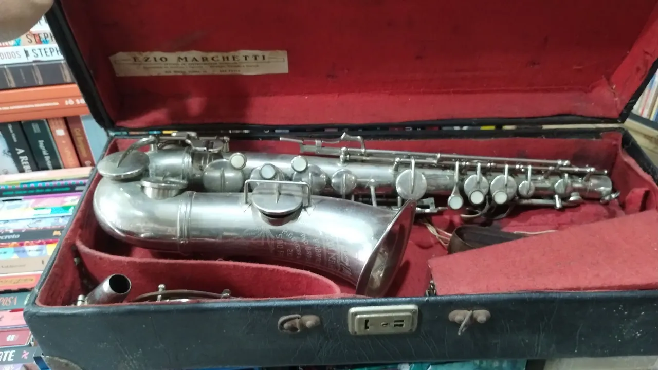 Saxofone Ezio Marchetti