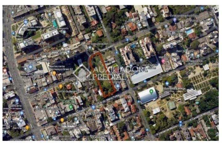 Terreno à venda no bairro Tristeza com área total de 12.000 m² disponível.