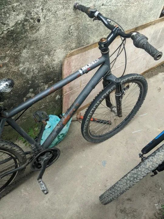 Bicicleta de marcha aro 26 - Foto 2
