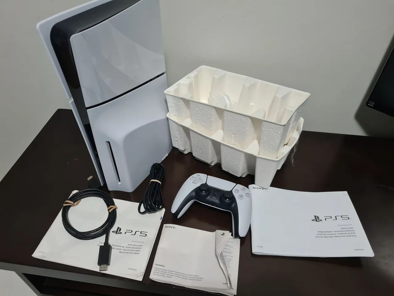 Playstation 5 slim com leitor, usado sem caixa (reservado)