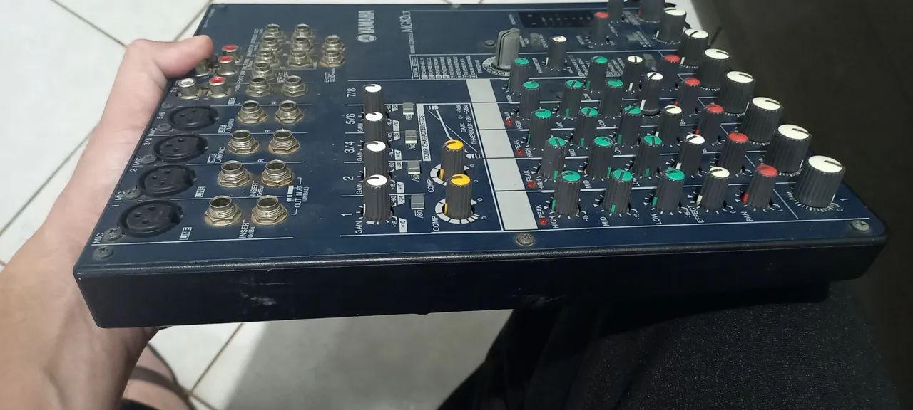 Mesa de som Yamaha MG82cx - Foto 4