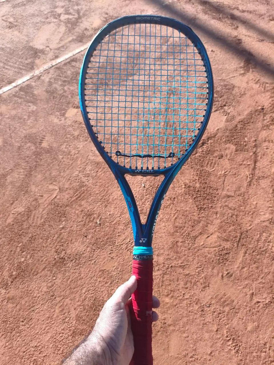 Raquete de Tênis Yonex Ezone 100 - Foto 4