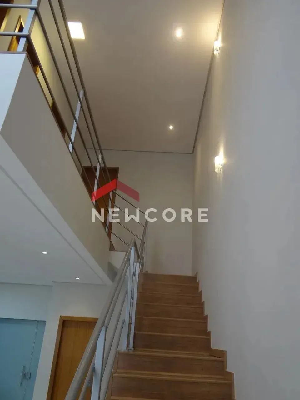 Casa em Avenida Odilon Borges de Carvalho - Shangri-lá - Londrina/PR - Foto 5