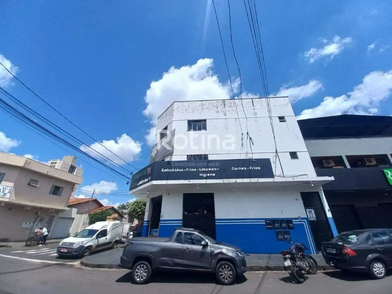 Sala para alugar, Umuarama - Uberlândia/MG - Rotina Imobiliária