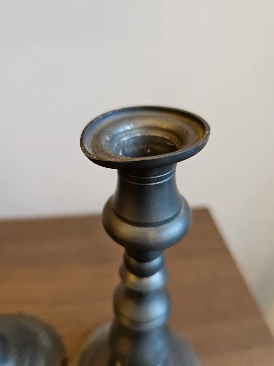 Par de Castiçais Antigos em Estanho Real Holandês - Kurztiel - Foto 4