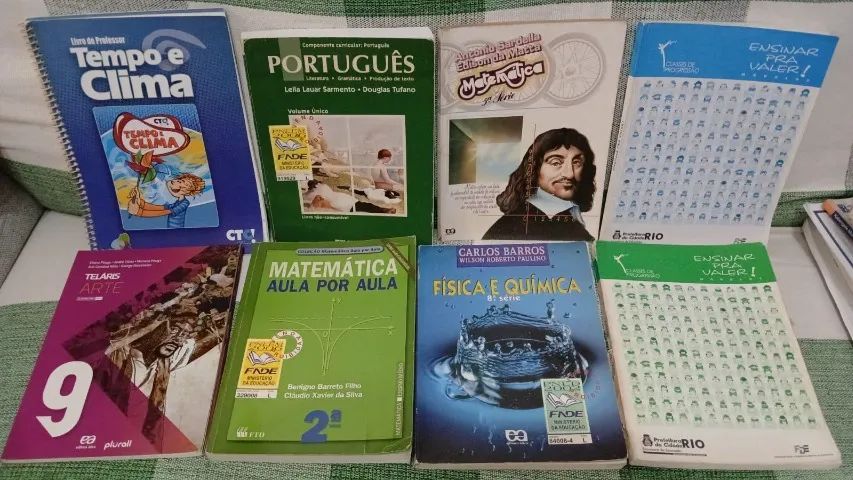 Livros Didáticos - Foto 2