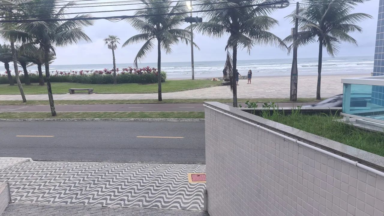 Apartamento com vista para o mar em prédio com piscina, direto com propietario. - Foto 7