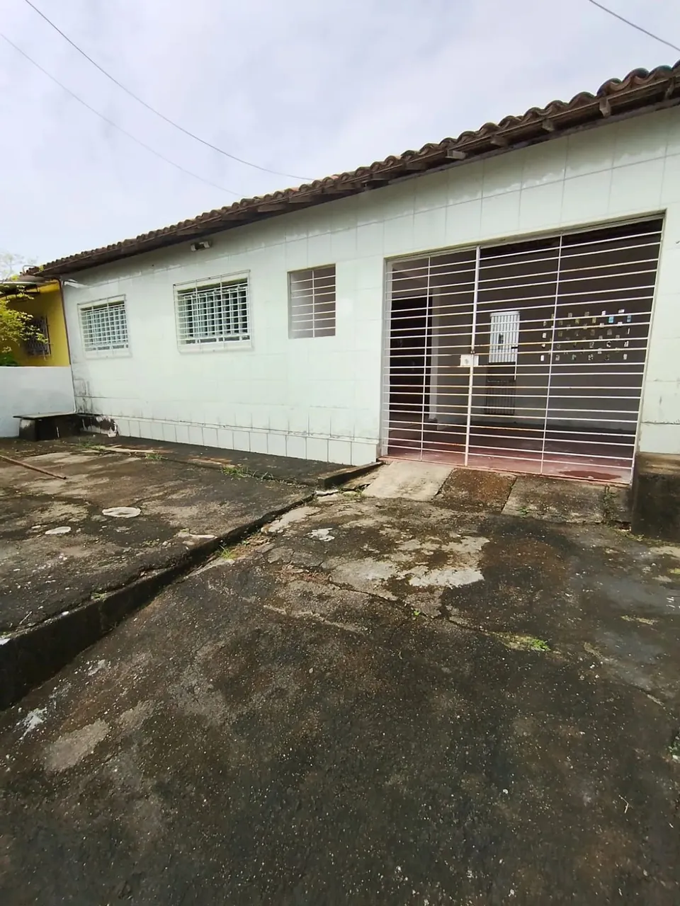 Alugo casa no bairro do ibura de baixo