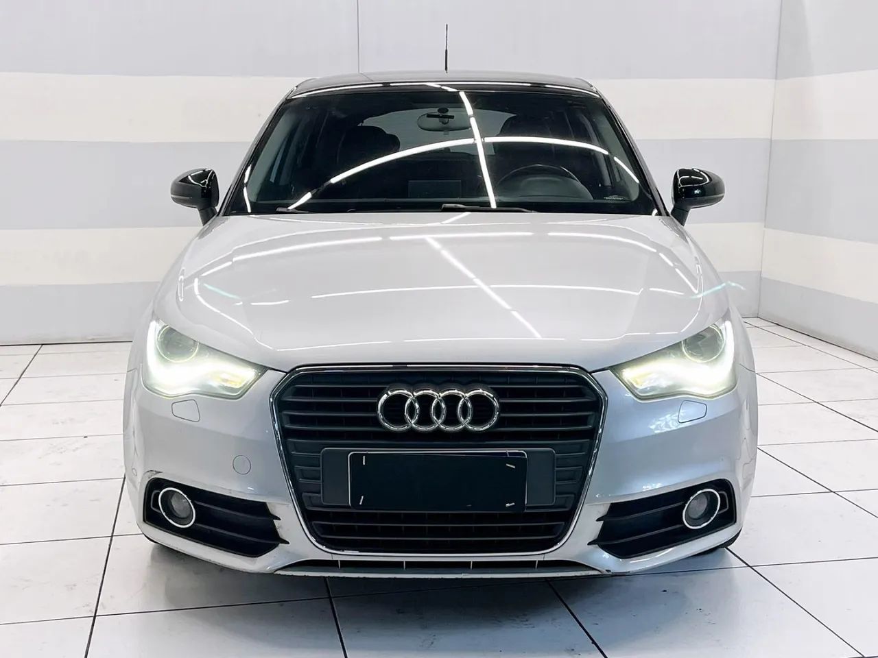 Audi A1 2013 1.4 tfsi sportback attraction 16v 122cv gasolina 4p s-tronic - Foto 3