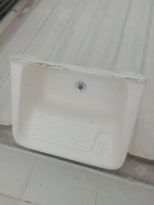 Tanque em ótimo estado ( fibro cimento )