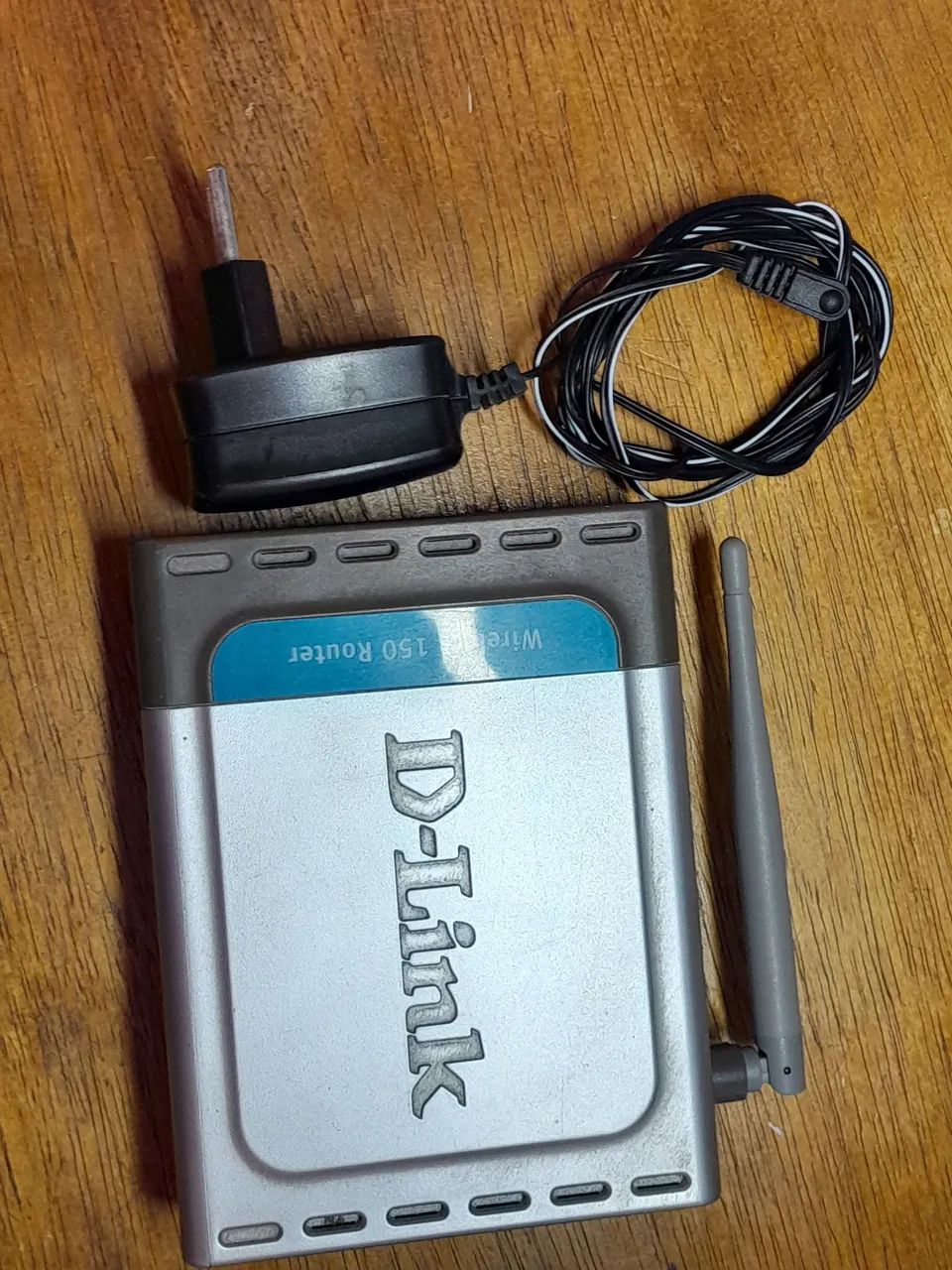 D-Link DI-524 Wireless Router 150419359748093399044