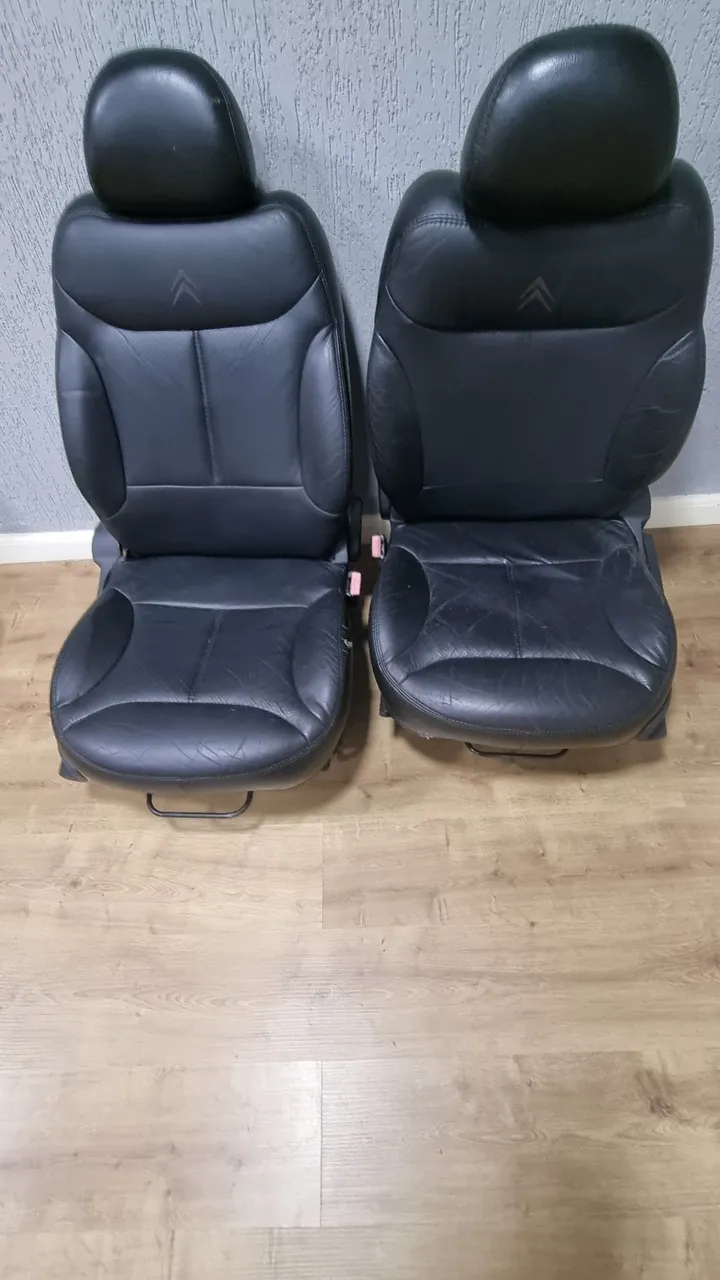 Bancos de Couro Citroen C3