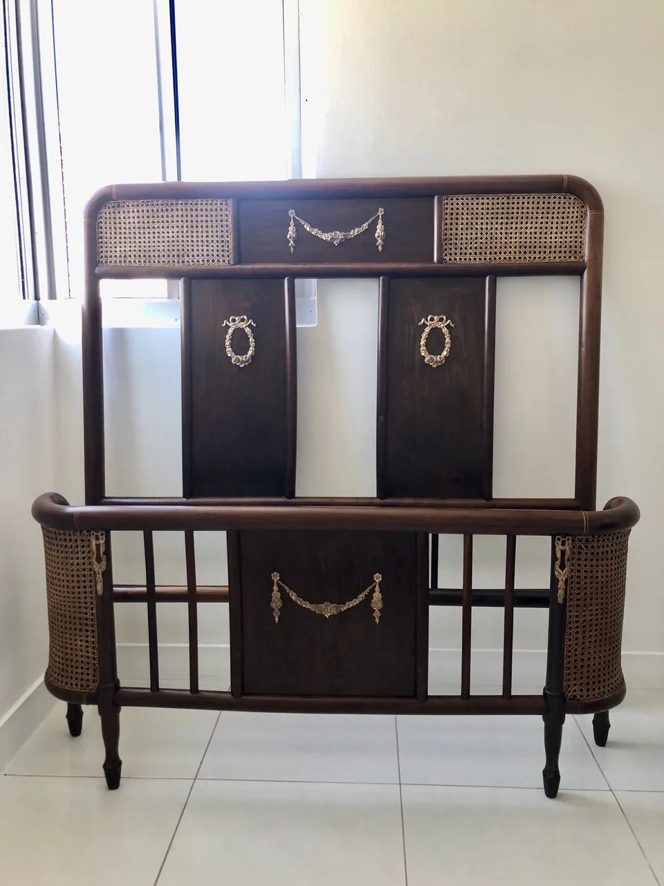 Cama Patente anos 50