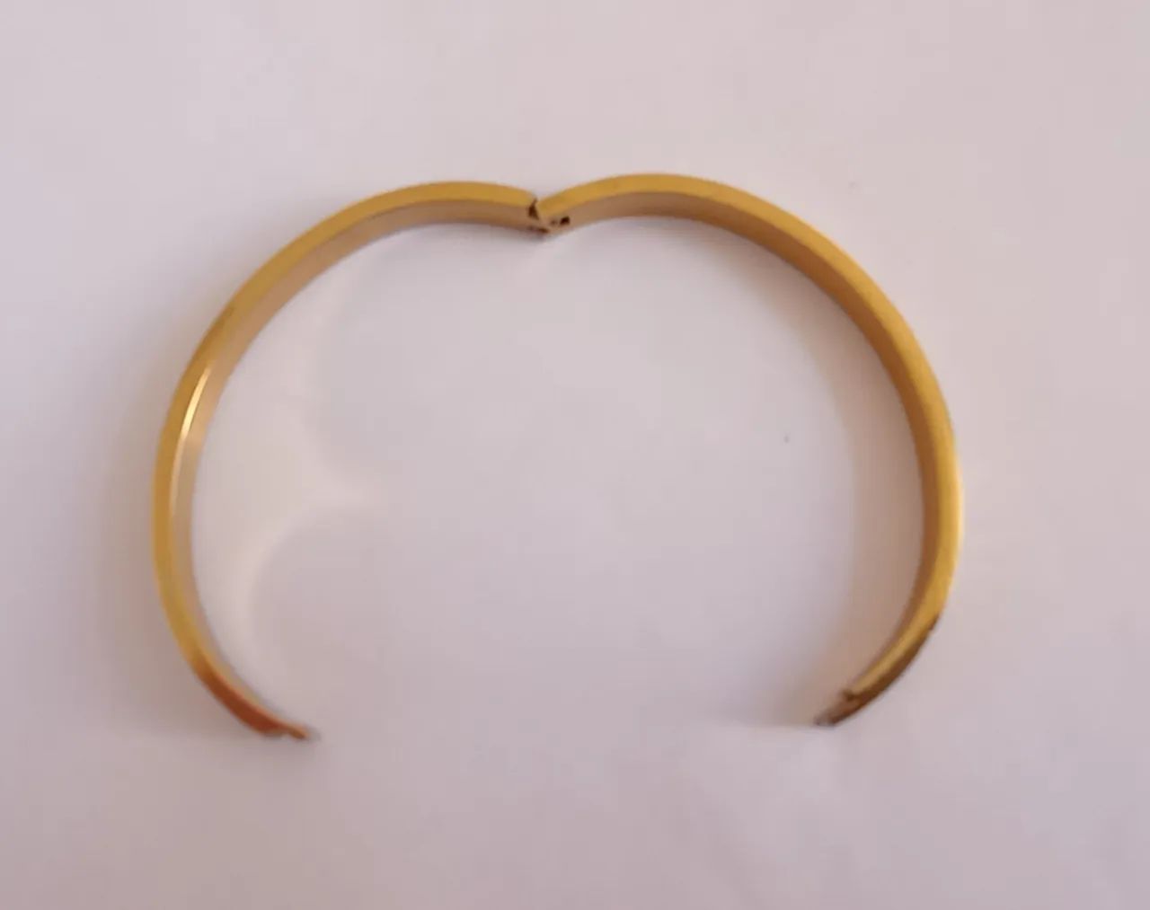 Pulseira dourada de aço inoxidável - Foto 3