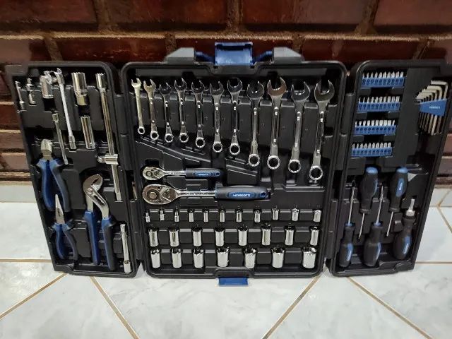 Jogo De Ferramentas Com Maleta Max 106 Peças Cor Azul-turquesa - Foto 4