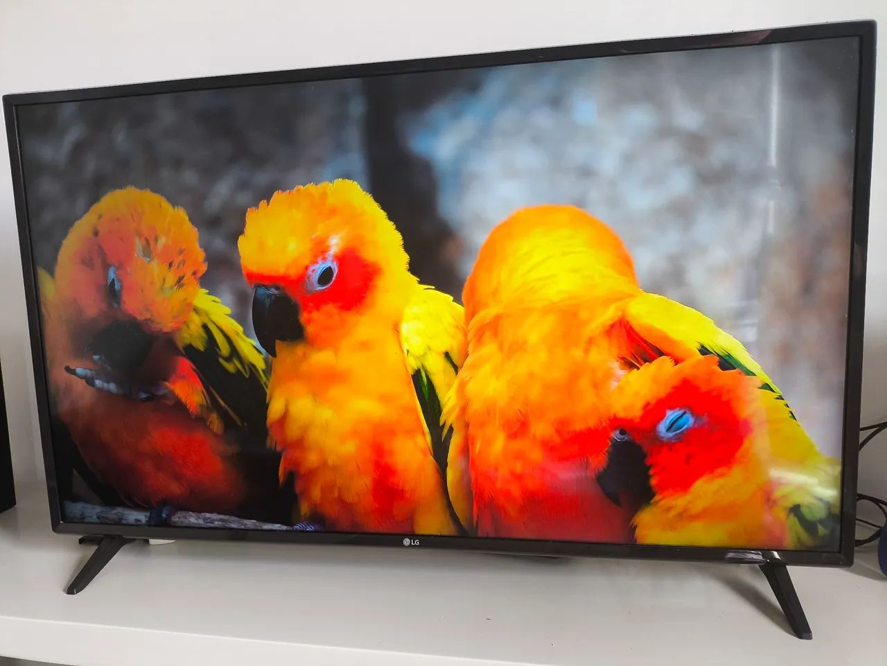 Smart TV LG 4K UHD 43 Polegadas com Garantia <br><br>1250R$