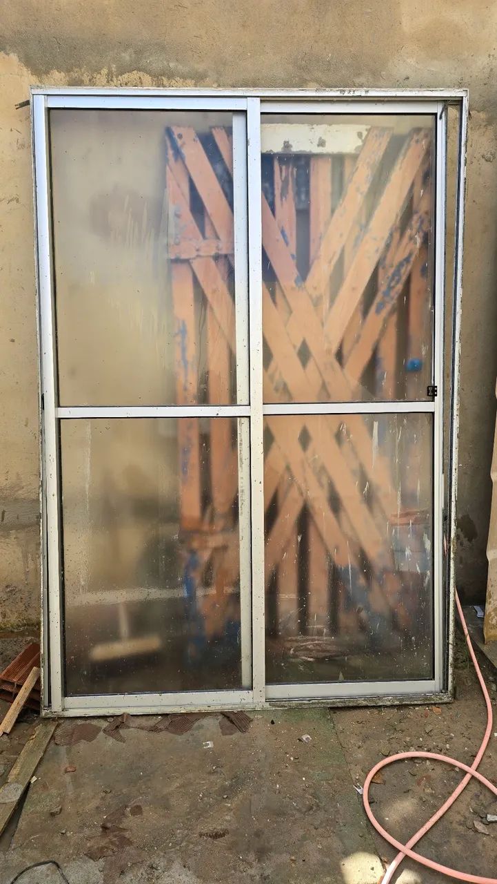 Janela de Alumínio com Vidro