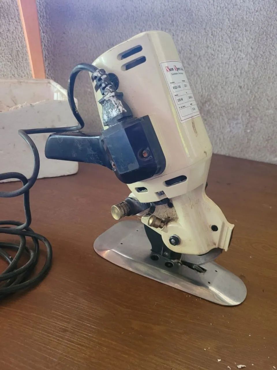 Máquina de cortar tecido  - Foto 4