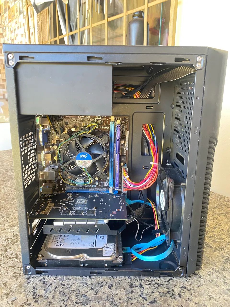 CPU i5 8GB GTX 1TB - Computadores e Desktops - Portal Caiobá