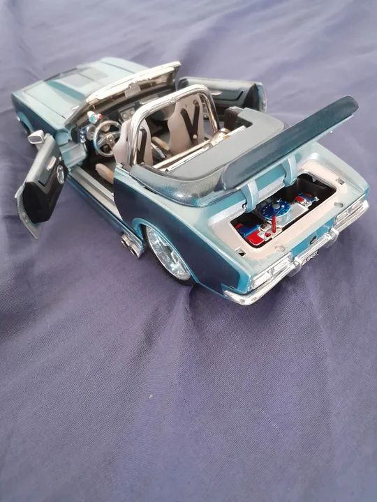 Maisto Chevrolet Camaro SS 66 - Foto 4