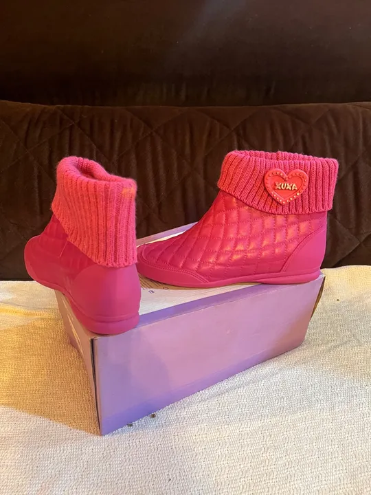 Bota da Xuxa nunca usado 