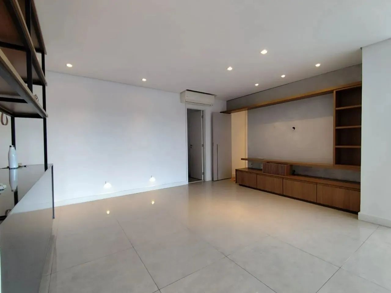 Locação Apartamento 2 Dormitórios - 96 m² Pinheiros - Foto 2